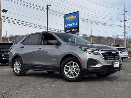 Sterling Gray Metallic 2024 Chevrolet Equinox LS
