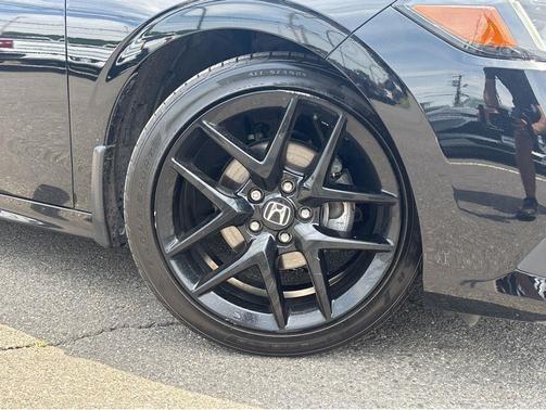 Crystal Black Pearl 2024 Honda Civic Sport