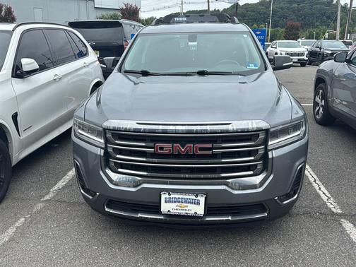 2020 GMC Acadia AWD AT4