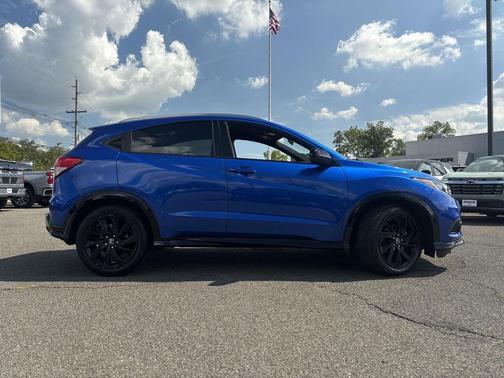 2022 Honda HR-V AWD Sport