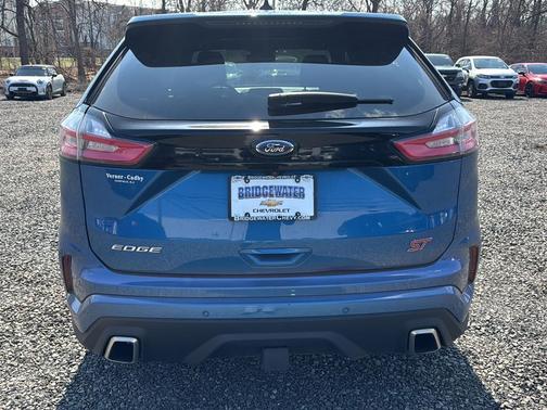 FORD PERFORMANCE BLUE MET 2020 Ford Edge ST
