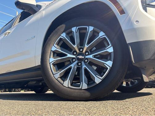 2025 Chevrolet Tahoe 4WD High Country