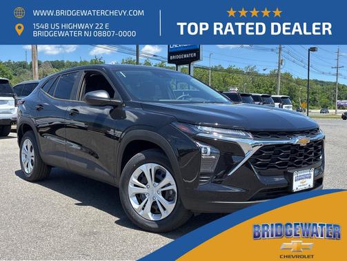 Mosaic Black Metallic 2026 Chevrolet Trax LS