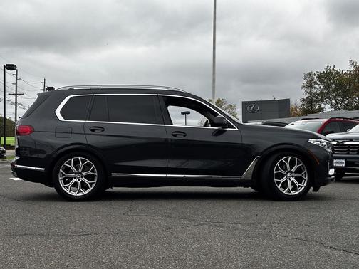 2020 BMW X7 xDrive40i