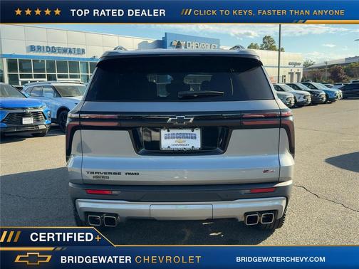 Sterling Gray Metallic 2025 Chevrolet Traverse AWD Z71