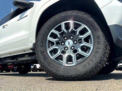 2025 Chevrolet Colorado Z71
