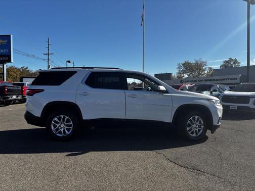 2019 Chevrolet Traverse LT Cloth