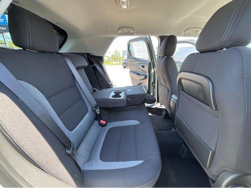 Cacti Green 2026 Chevrolet Trailblazer LT