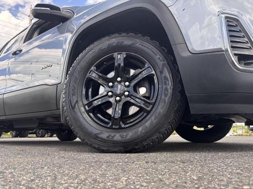 2020 GMC Acadia AWD AT4