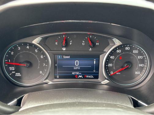 Sterling Gray Metallic 2024 Chevrolet Equinox 1LT