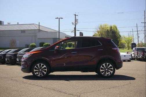 Cinnabar Metallic 2022 Buick Encore Preferred