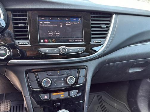 Cinnabar Metallic 2022 Buick Encore Preferred