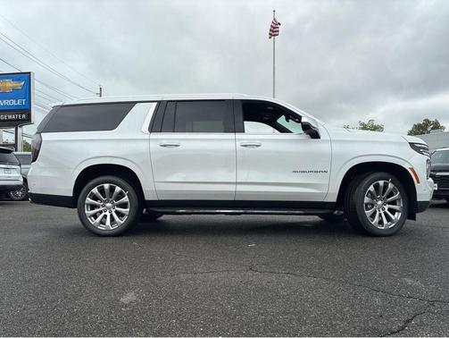 2025 Chevrolet Suburban Premier