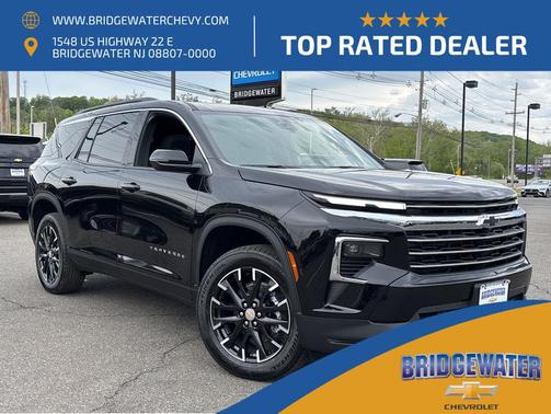 Mosaic Black Metallic 2026 Chevrolet Traverse LT