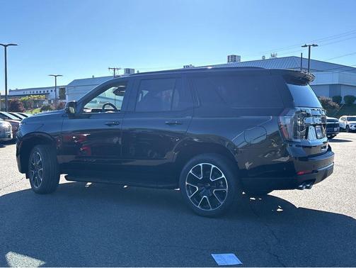 2026 Chevrolet Tahoe 4WD RST
