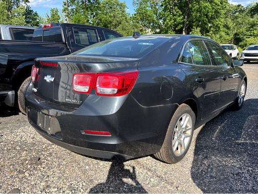Ashen Gray Metallic 2014 Chevrolet Malibu 1LT