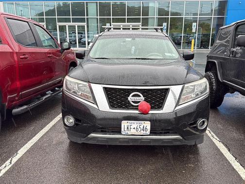 Super Black 2014 Nissan Pathfinder SL