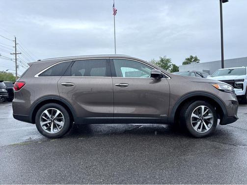 Dragon Brown 2019 Kia Sorento EX