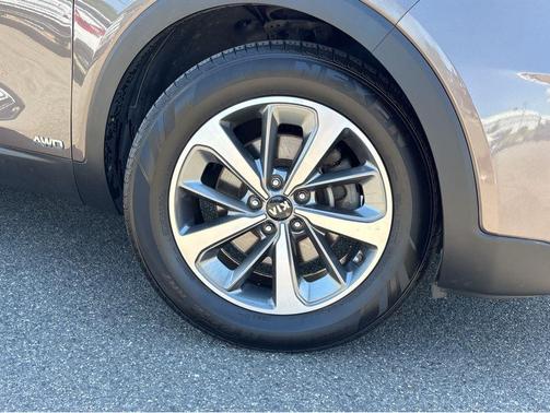 Dragon Brown 2019 Kia Sorento EX