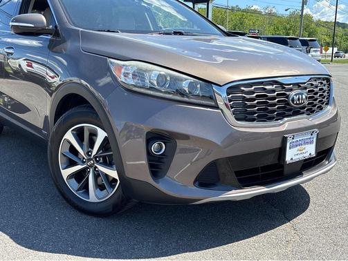 Dragon Brown 2019 Kia Sorento EX