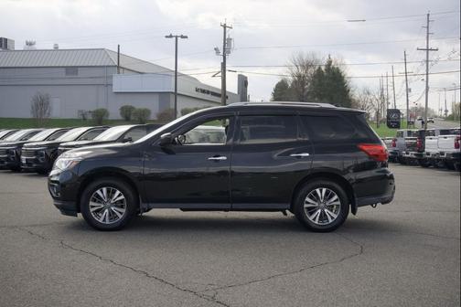 2020 Nissan Pathfinder SV 4WD