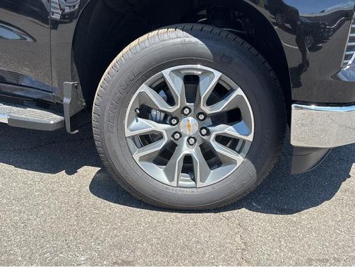 Black 2026 Chevrolet Silverado 1500 LT