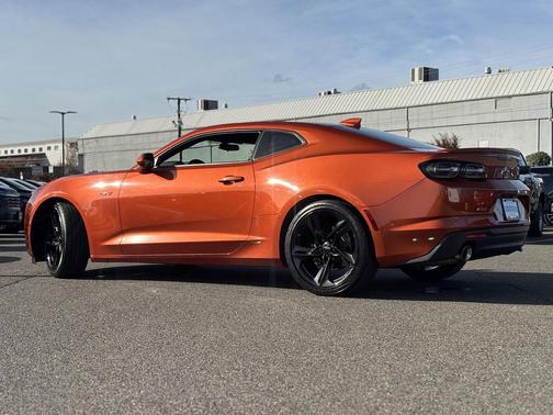 2022 Chevrolet Camaro RWD Coupe LT1