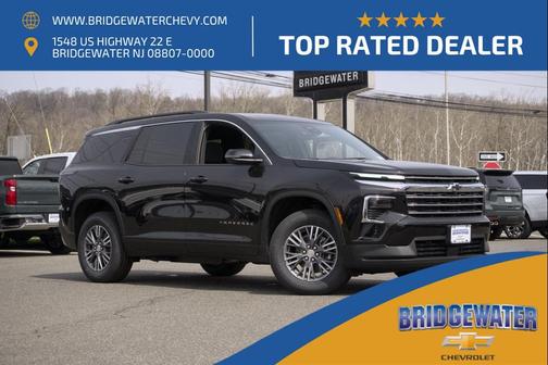 Mosaic Black Metallic 2026 Chevrolet Traverse LT