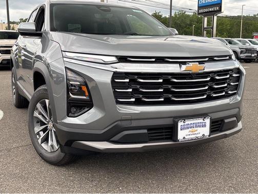 Sterling Gray Metallic 2026 Chevrolet Equinox 1LT
