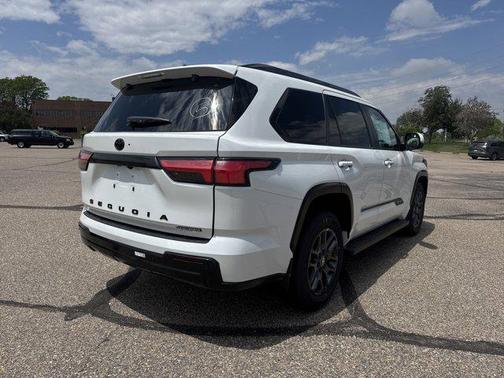 2025 Toyota Sequoia Platinum