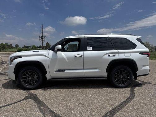 2025 Toyota Sequoia Platinum