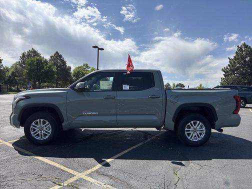 2025 Toyota Tundra SR5