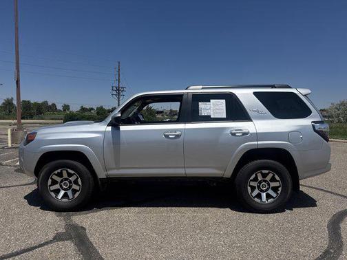2024 Toyota 4Runner TRD Off Road