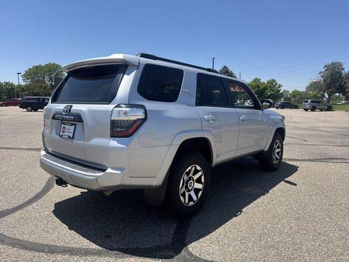 2024 Toyota 4Runner TRD Off Road