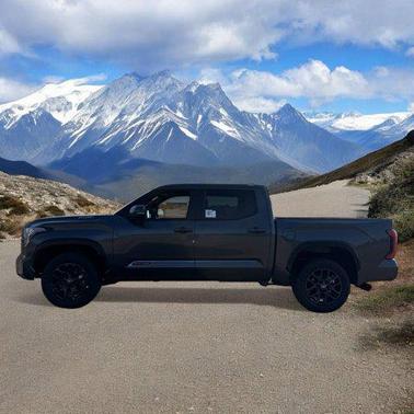 2025 Toyota Tundra Hybrid Platinum