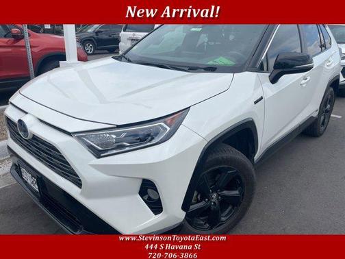 2020 Toyota RAV4 Hybrid SE