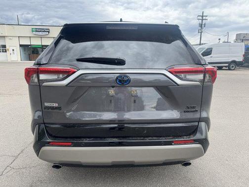 2024 Toyota RAV4 Hybrid SE