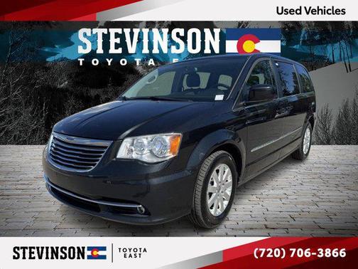 2014 Chrysler Town & Country Touring