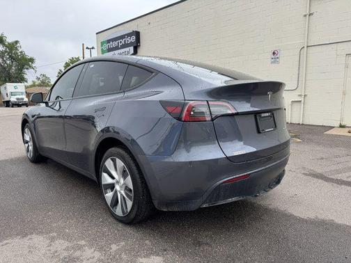 2023 Tesla Model Y Long Range Dual Motor All-Wheel Drive