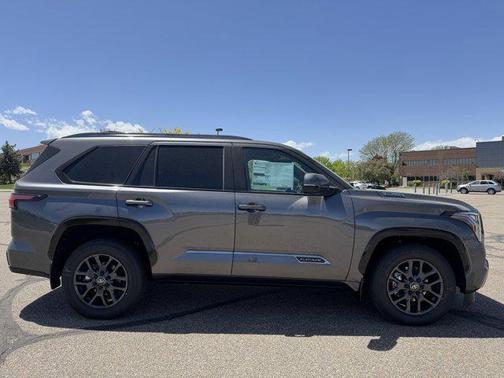 2025 Toyota Sequoia Platinum