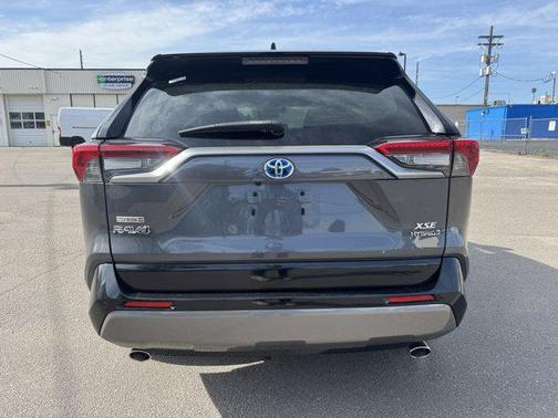 2019 Toyota RAV4 Hybrid SE