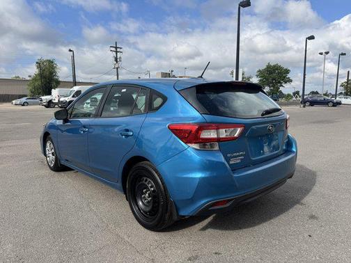2019 Subaru Impreza 2.0i