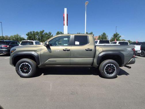 2025 Toyota Tacoma TRD Off Road