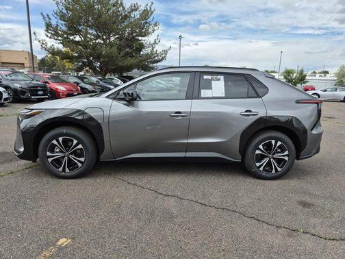 2025 Toyota bZ4X XLE