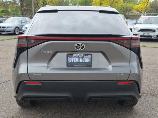 2025 Toyota bZ4X XLE
