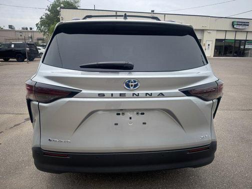 2025 Toyota Sienna XLE 7 Passenger