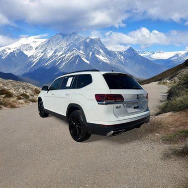 2023 Volkswagen Atlas 3.6L SE w/Technology