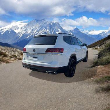 2023 Volkswagen Atlas 3.6L SE w/Technology