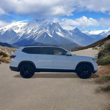2023 Volkswagen Atlas 3.6L SE w/Technology