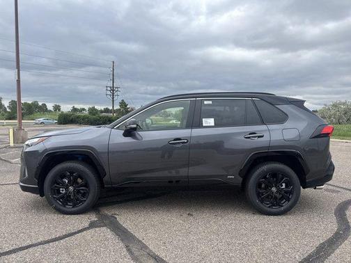 2025 Toyota RAV4 Hybrid SE